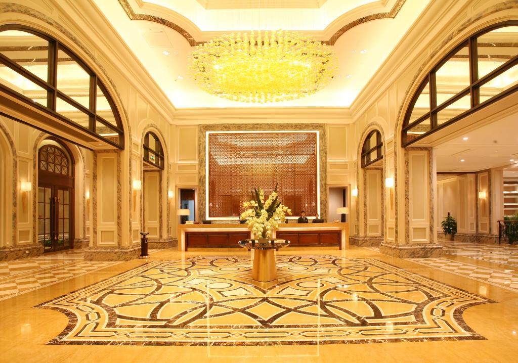 Landison Green Town Hotel Xinchang Экстерьер фото